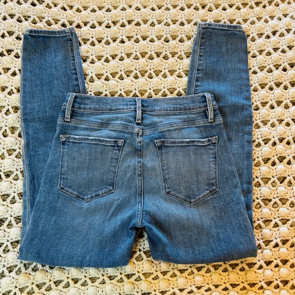 Frame Denim Le Skinny de Jeanne Crop Jeans Light/Medium Wash size 28 - Picture 9 of 13